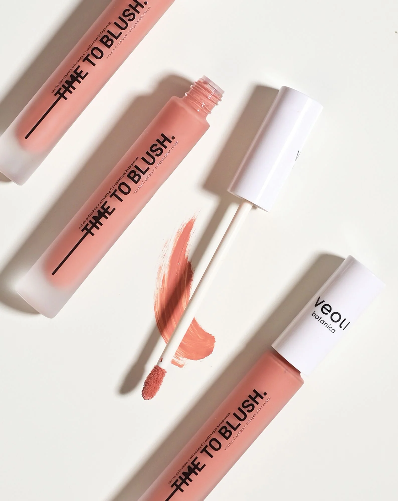 Kremowy róż do policzków Time to blush z witaminą C i roślinnym kolagenem Veoli Botanica - Image 2