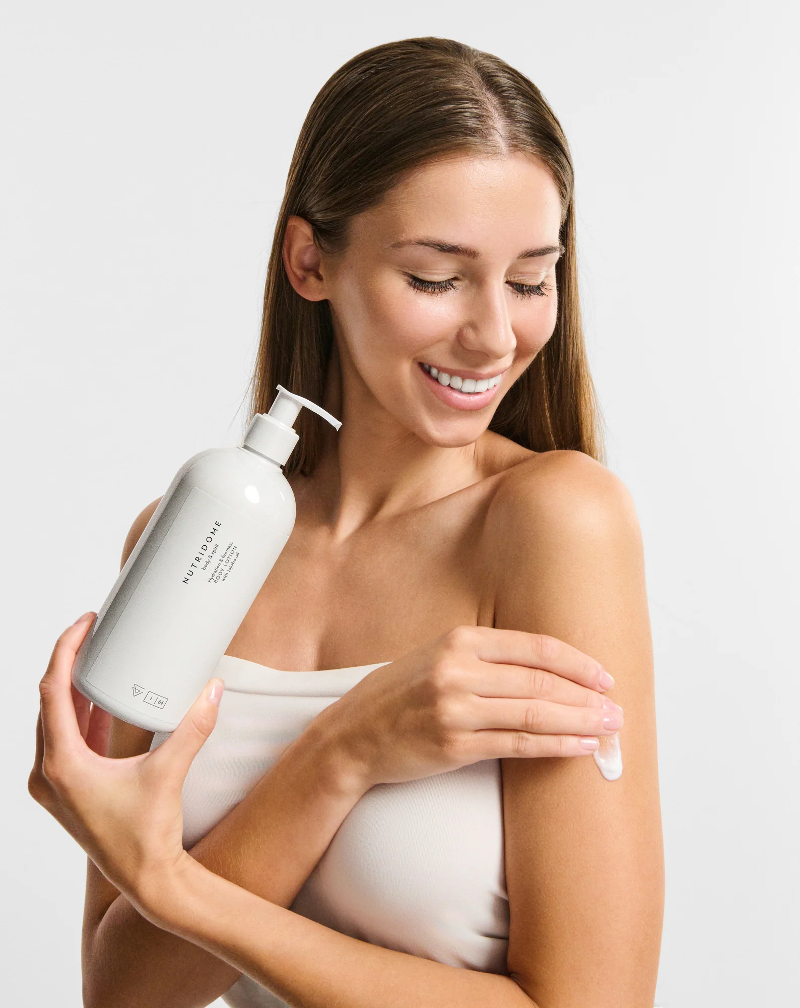 Mleczko do ciała nawilżające i ujędrniające z olejem jojoba Nutridome - Image 3