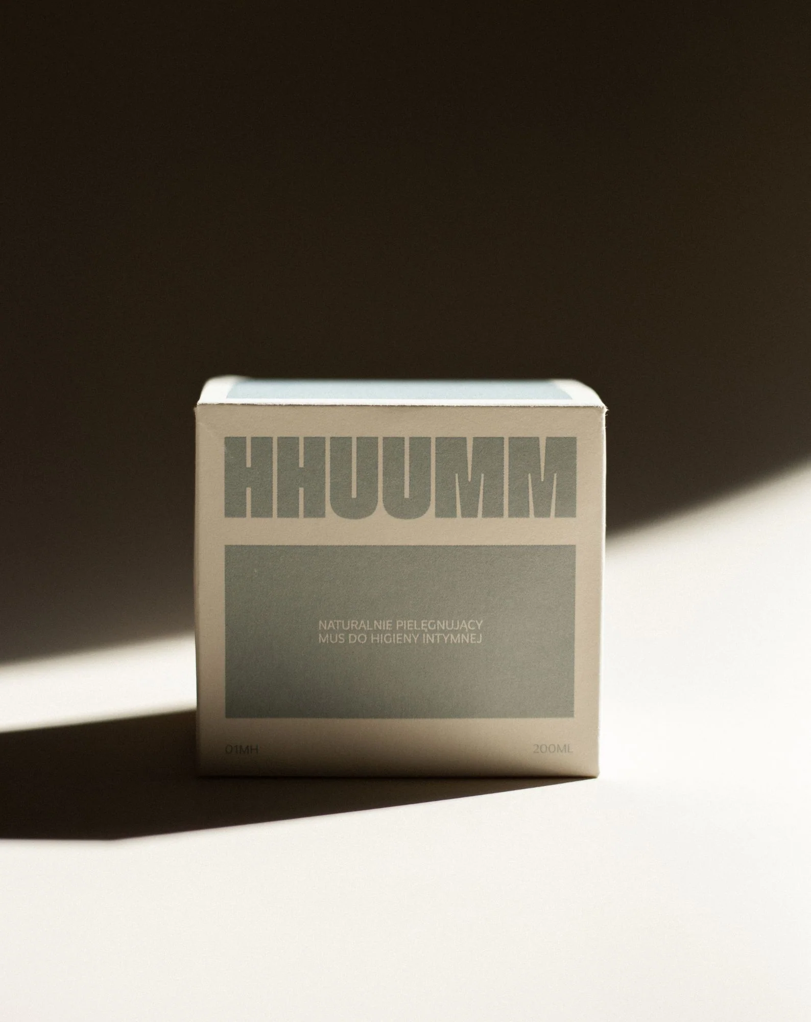 Naturalnie pielęgnujący mus do higieny intymnej z delikatną formułą HHUUMM - Image 4