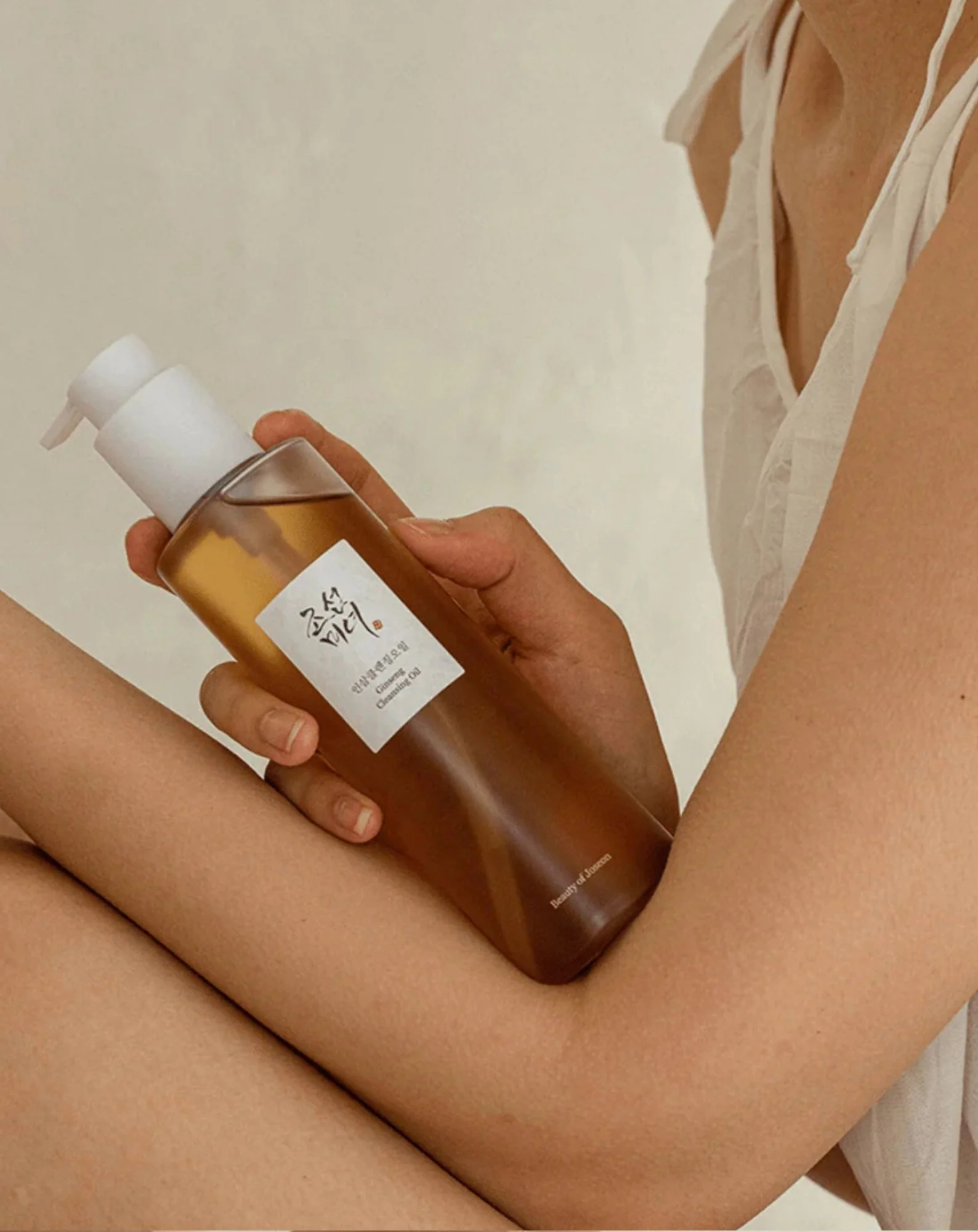 Odżywczy olejek do demakijażu z żeń-szeniem Ginseng Cleansing Oil Beauty of Joseon - Image 4