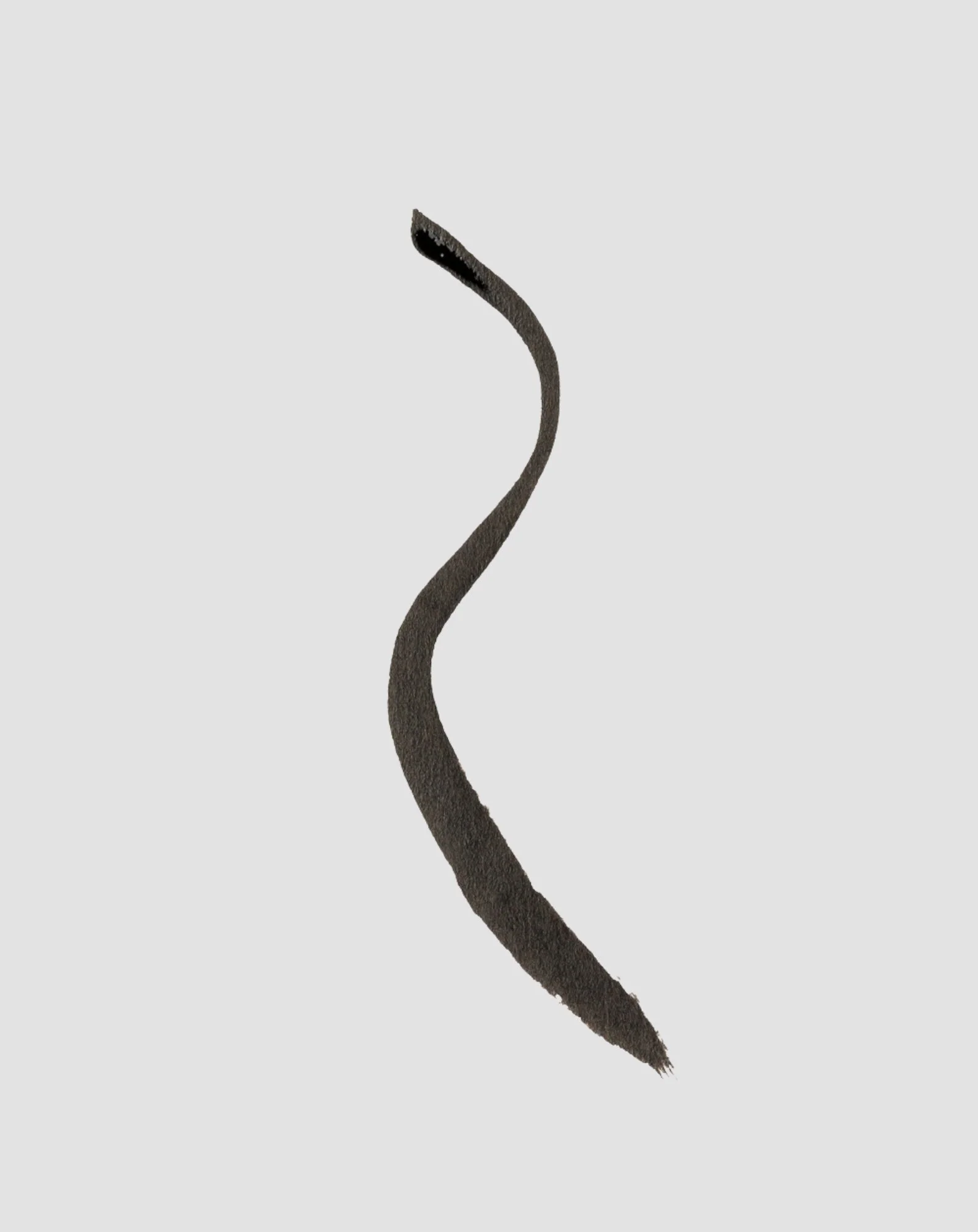 Precyzyjny eyeliner w płynie z formułą wzmacniającą rzęsy Eyegasm Paese - Image 2