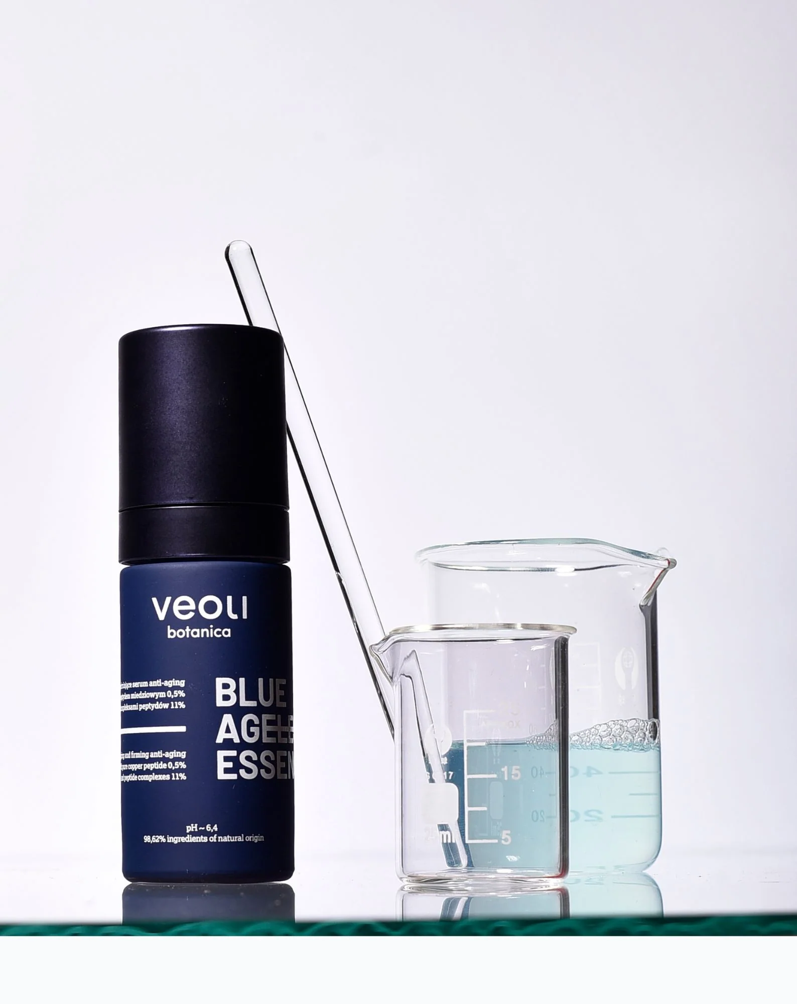 Serum anti-aging Blue ageless essence z peptydem miedziowym i kompleksami peptydów Veoli Botanica - Image 2