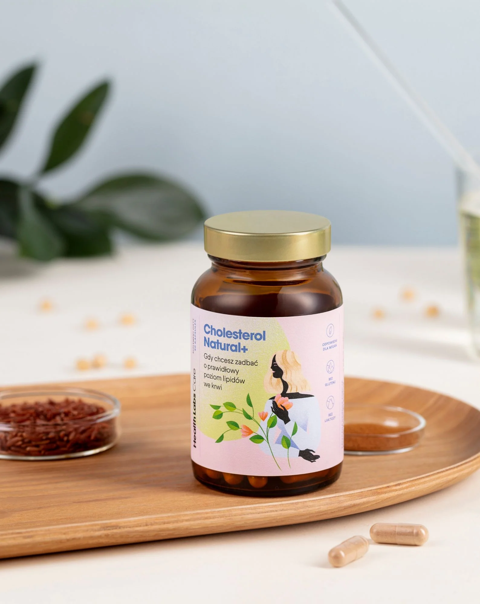 Suplement wspierający przy wysokim cholesterolu z monakoliną K Cholesterol Natural+ Health Labs Care 60 kapsułek - Image 3